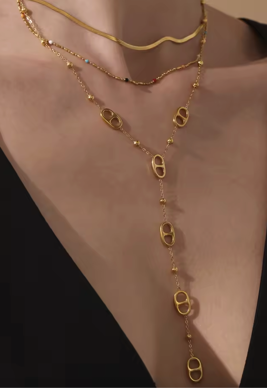 Nivora Long Chain Necklace