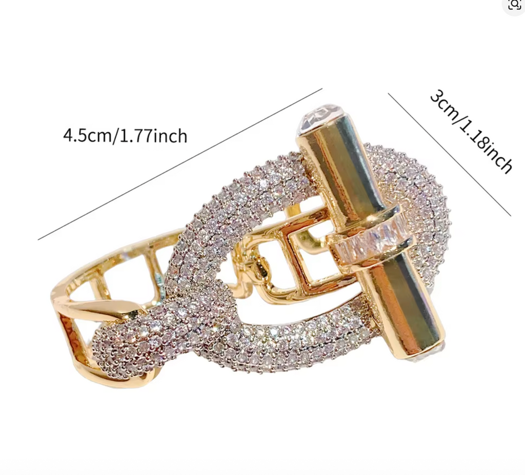 Buckle Geometric Ring